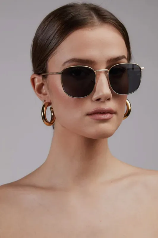 Payton Sunglasses made by Valencia Boutique