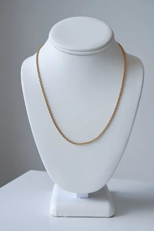 Vayda Twist Chain sold by Valencia Boutique
