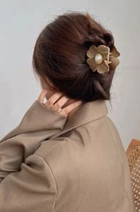 Floral Pearl Claw Clip sold by Valencia Boutique