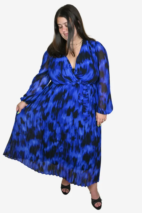 Pleated Print Midi Dress (2-22) sold by Valencia Boutique product image thumbnail 2