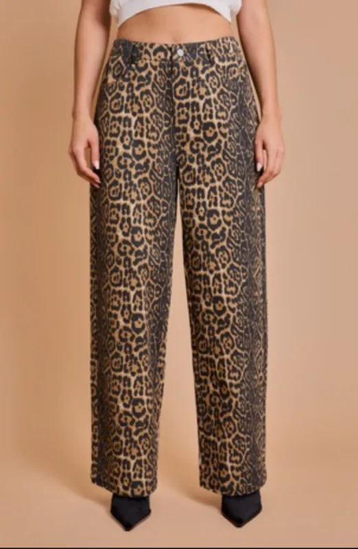 Leopard Jeans (S-3X) sold by Valencia Boutique