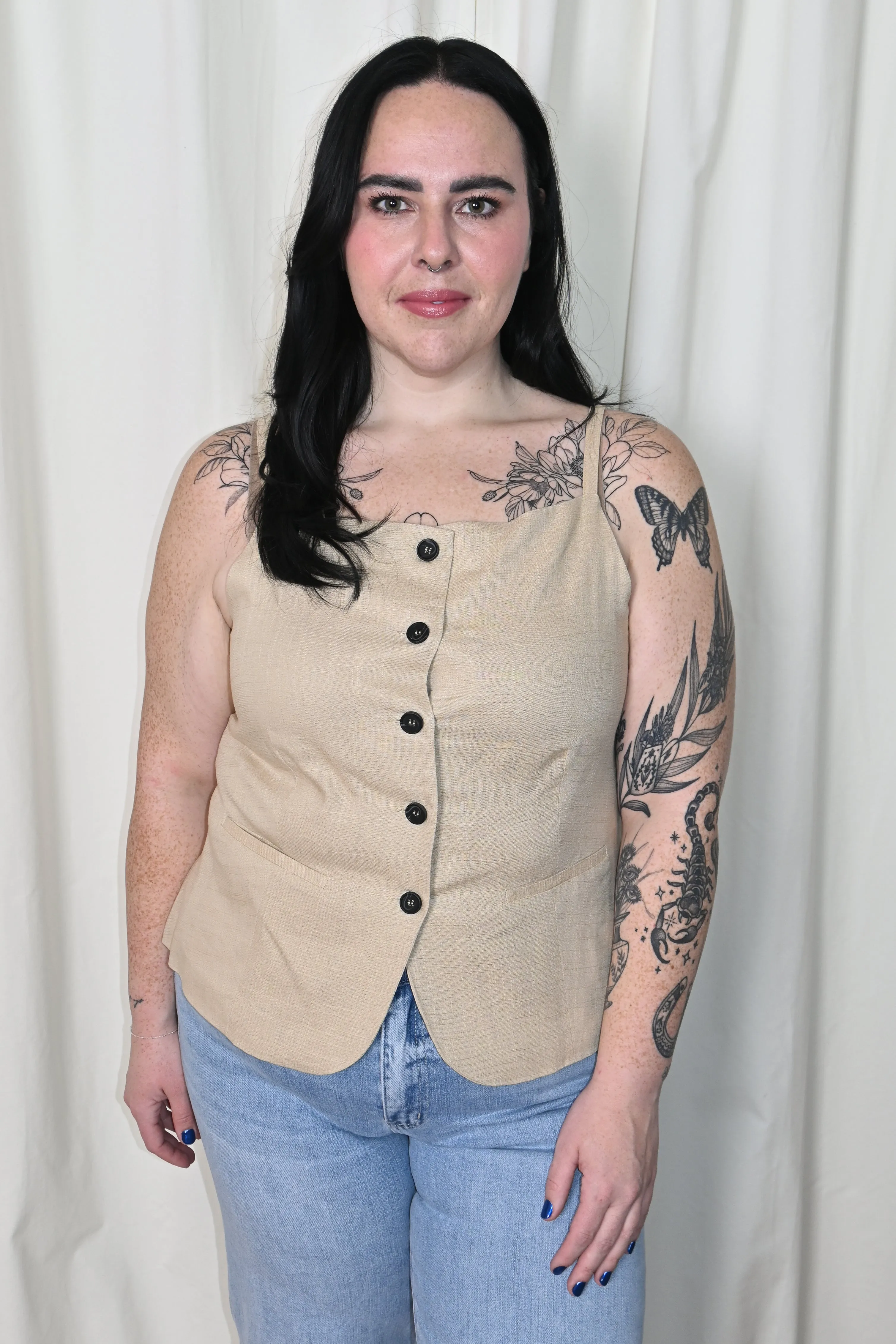 Linen Button Front Vest (S-3X) sold by Valencia Boutique product image thumbnail 3