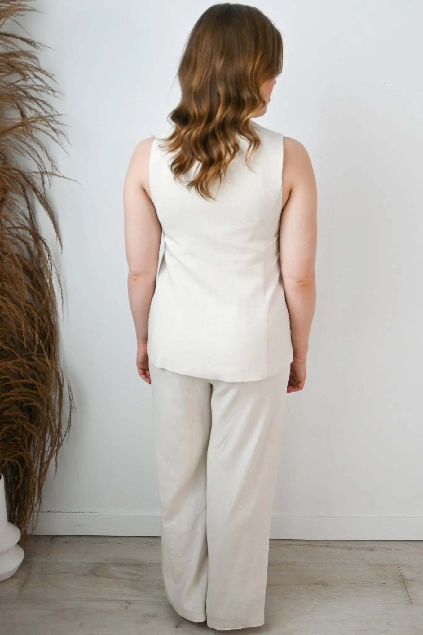 Vestria Linen Vest sold by Valencia Boutique product image thumbnail 2