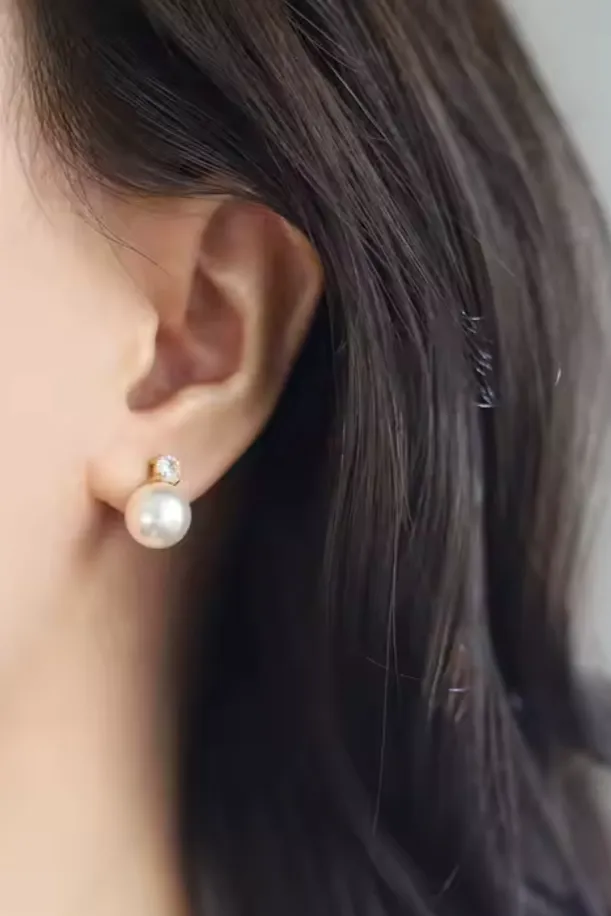 Pearl Stud Earring sold by Valencia Boutique