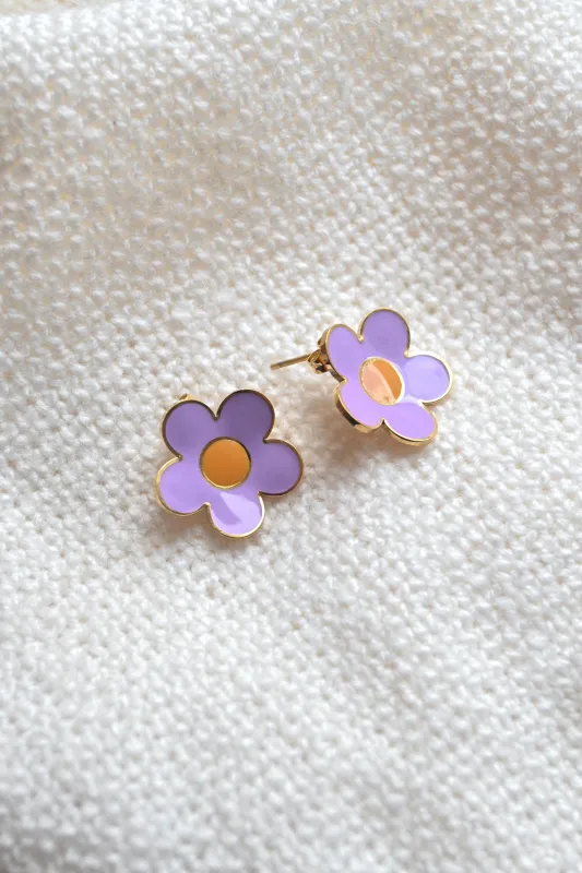 Flower Petal Stud (2 colours) sold by Valencia Boutique