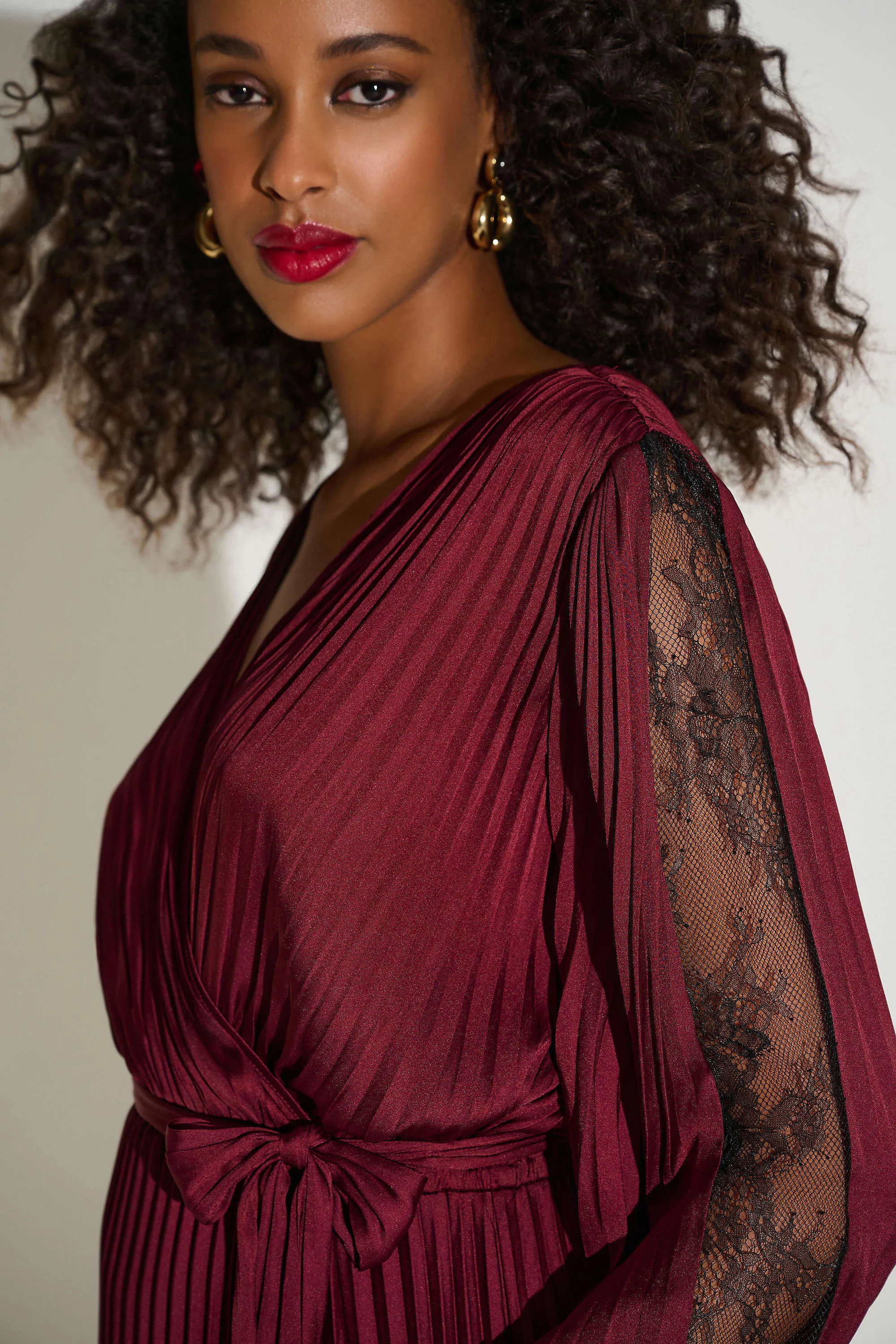 Pleated Midi Dress (S-XXL) sold by Valencia Boutique product image thumbnail 4