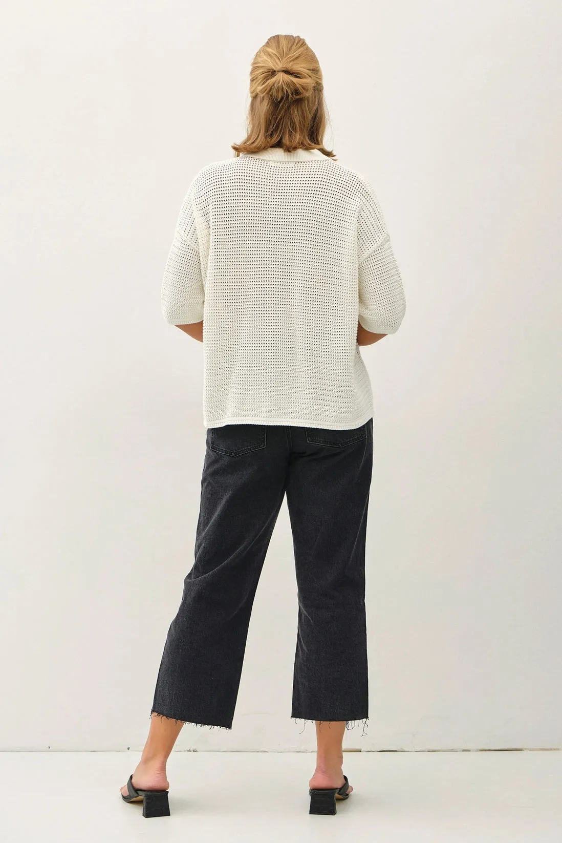 CURVE Crochet SS Top sold by Valencia Boutique product image thumbnail 4