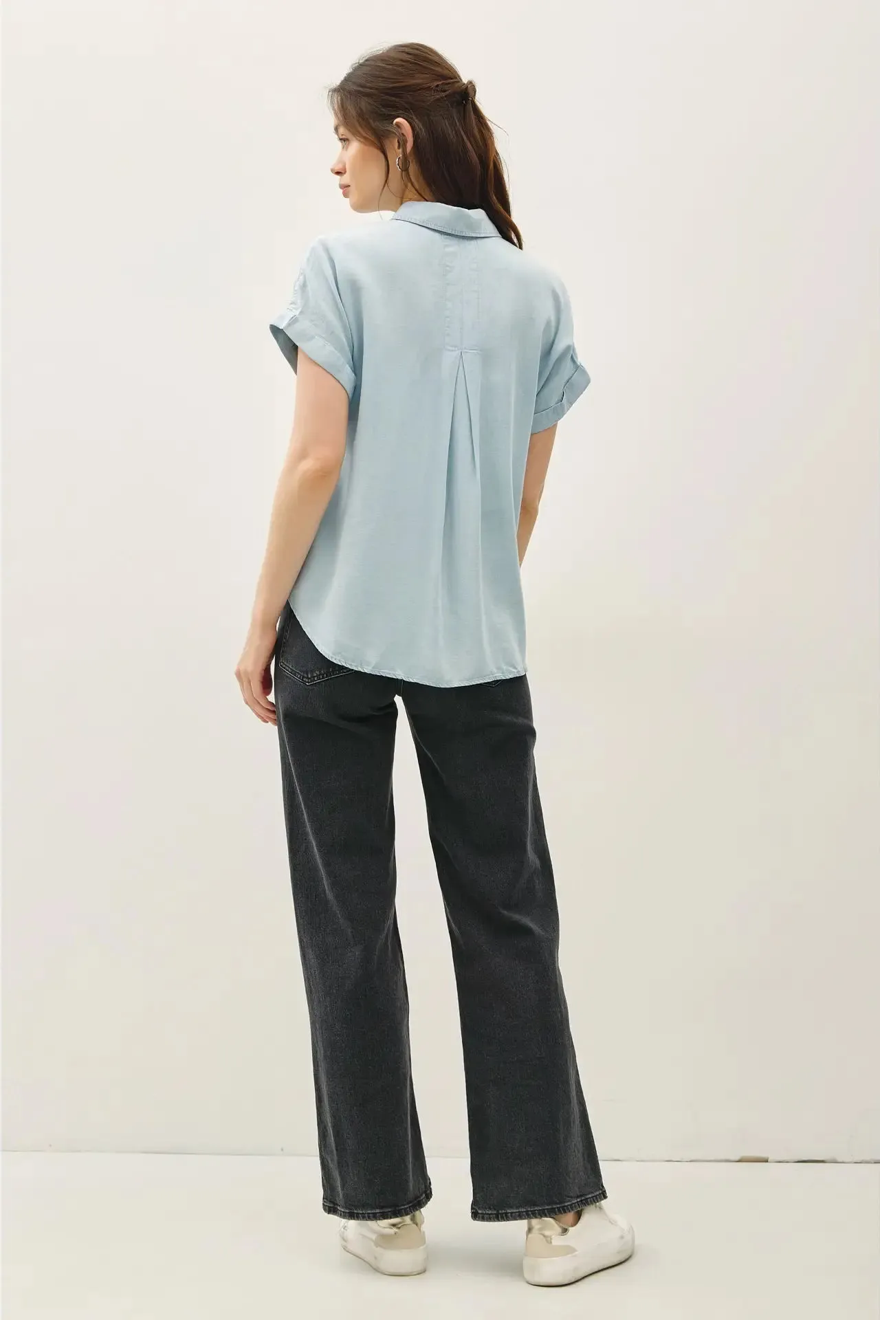 Chambray SS Shirt sold by Valencia Boutique product image thumbnail 4