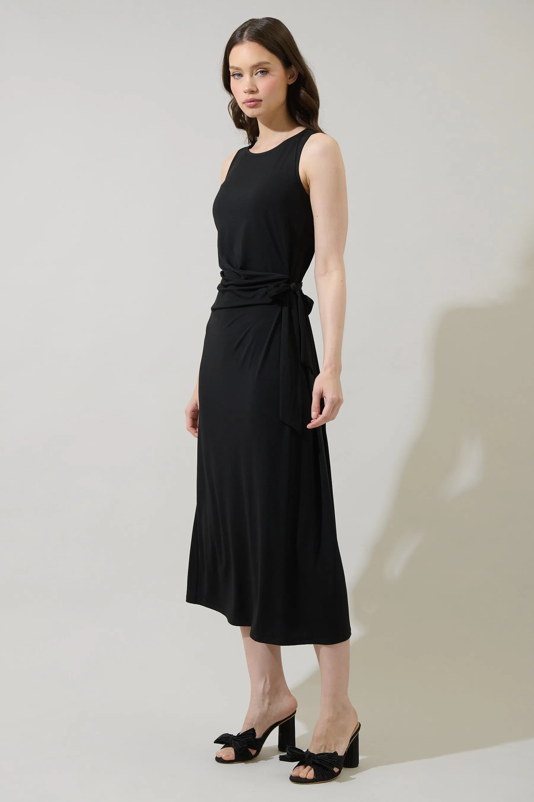 Amary Knit Midi Dress (XS-3X) sold by Valencia Boutique product image thumbnail 4