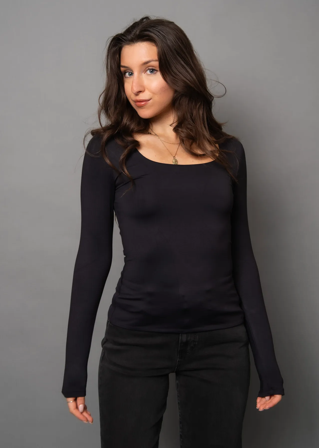 Mariana Long Sleeve Top (2 Colors) sold by Valencia Boutique product image thumbnail 2