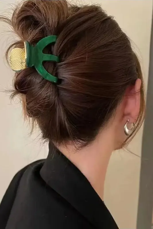 Tortoise Shell Hair Clip sold by Valencia Boutique