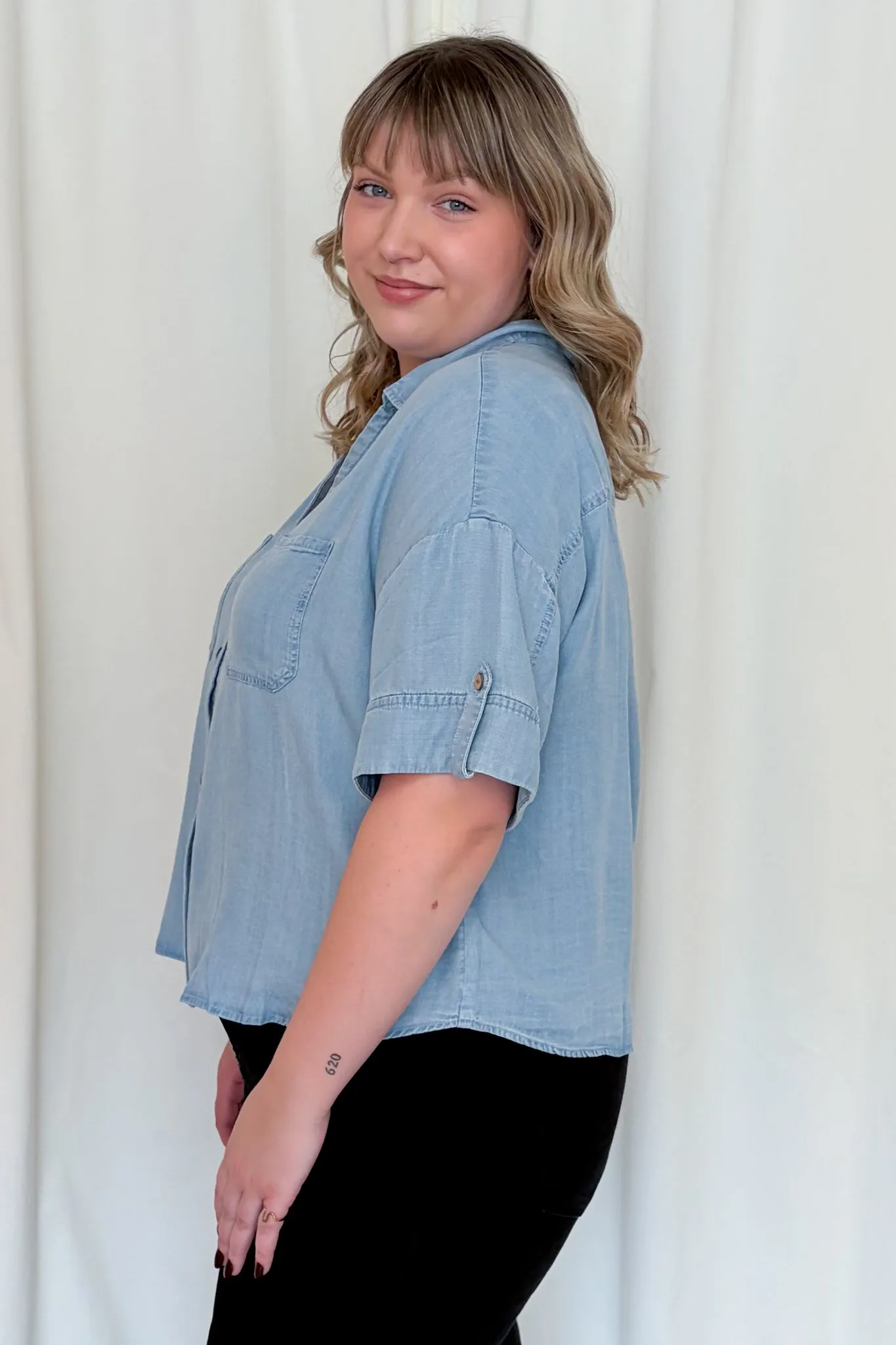 Short Sleeve Tencel Top (S-XXL) sold by Valencia Boutique product image thumbnail 3