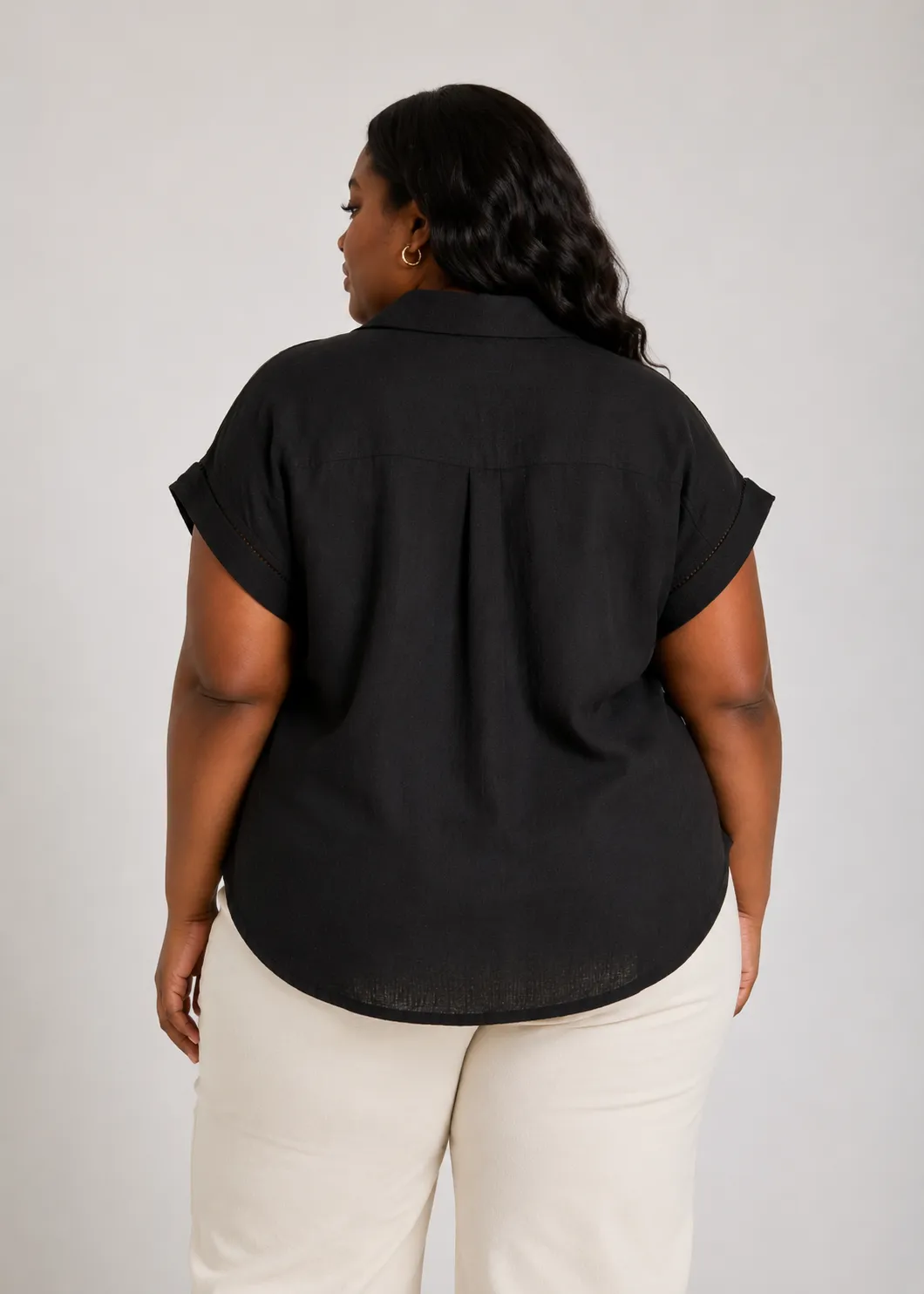 CURVE Linen Top sold by Valencia Boutique product image thumbnail 2