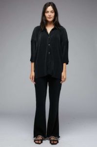 Pleated Pant (S-3X) sold by Valencia Boutique
