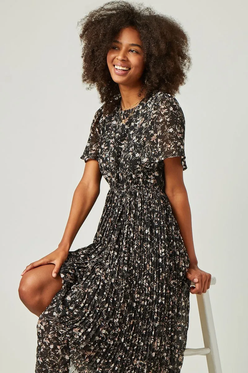 Pleated Midi Dress (S-3X) sold by Valencia Boutique product image thumbnail 3