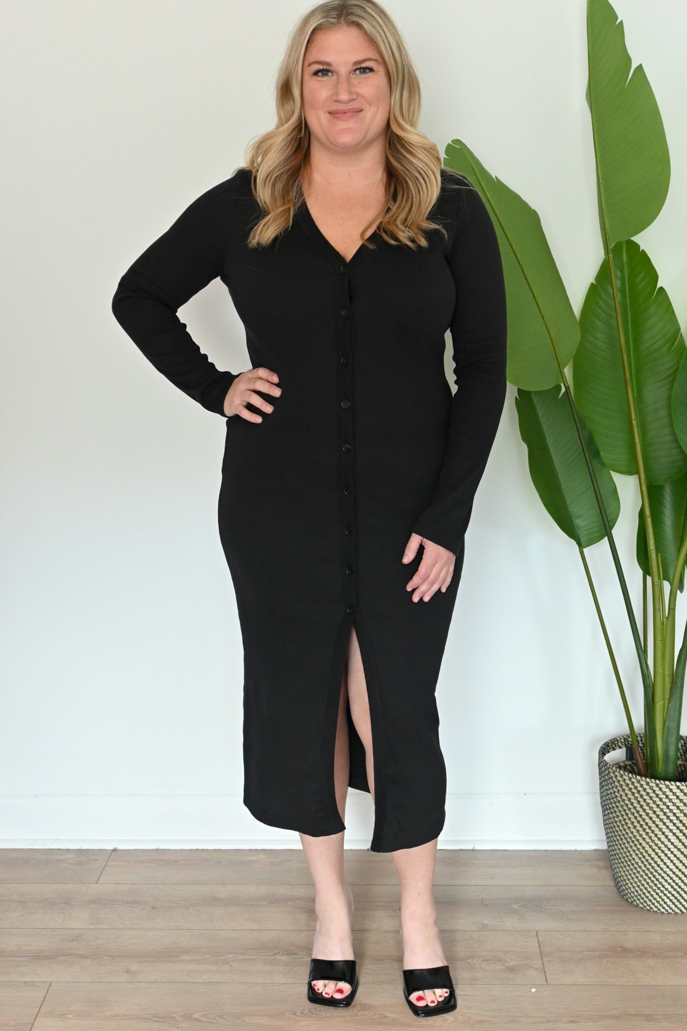 Ribbed Bodycon Midi Dress (S-3X) sold by Valencia Boutique product image thumbnail 2