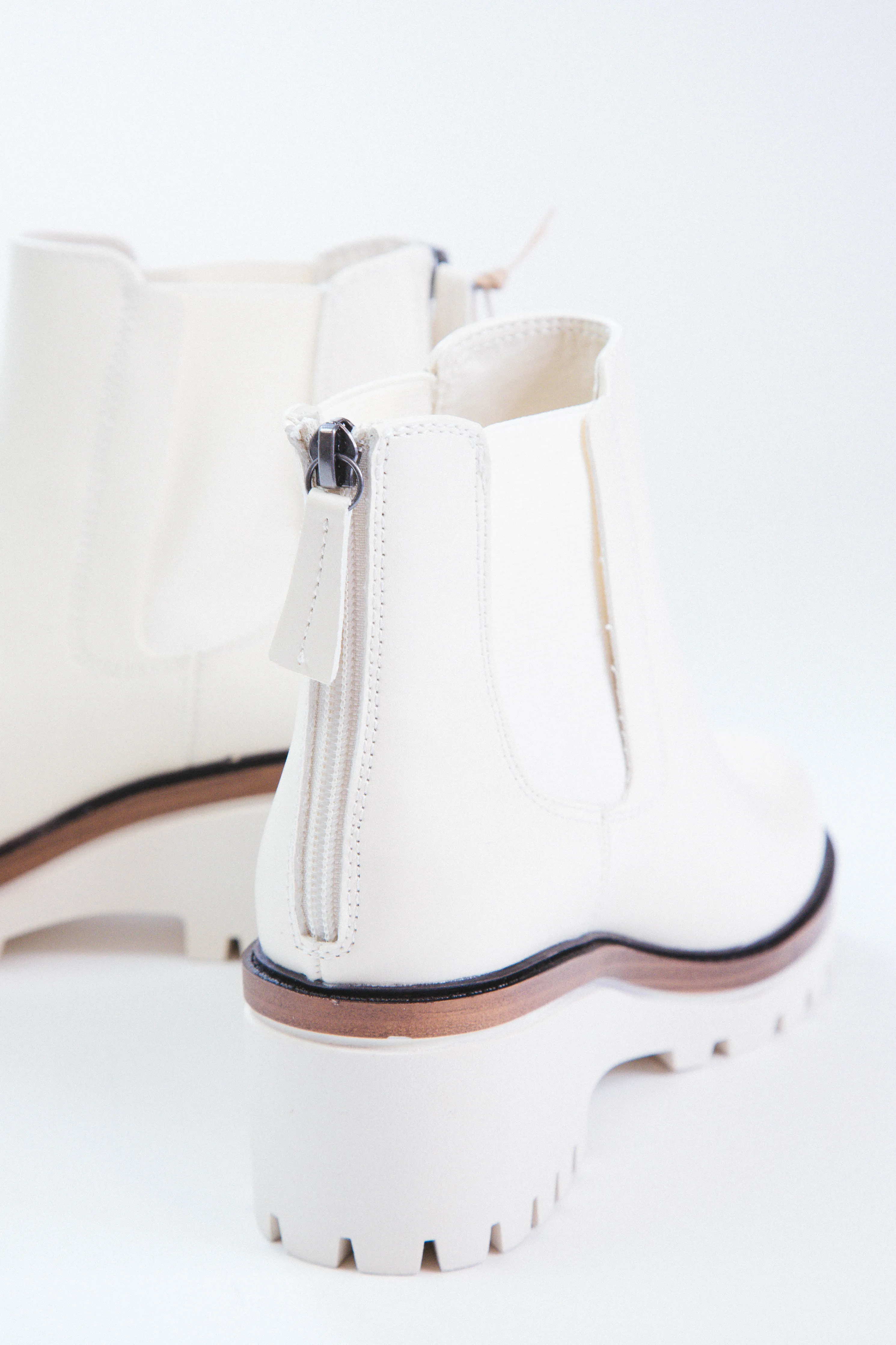 Sefi Chelsea Boot, Bone sold by North & Main Clothing Company product image thumbnail 5