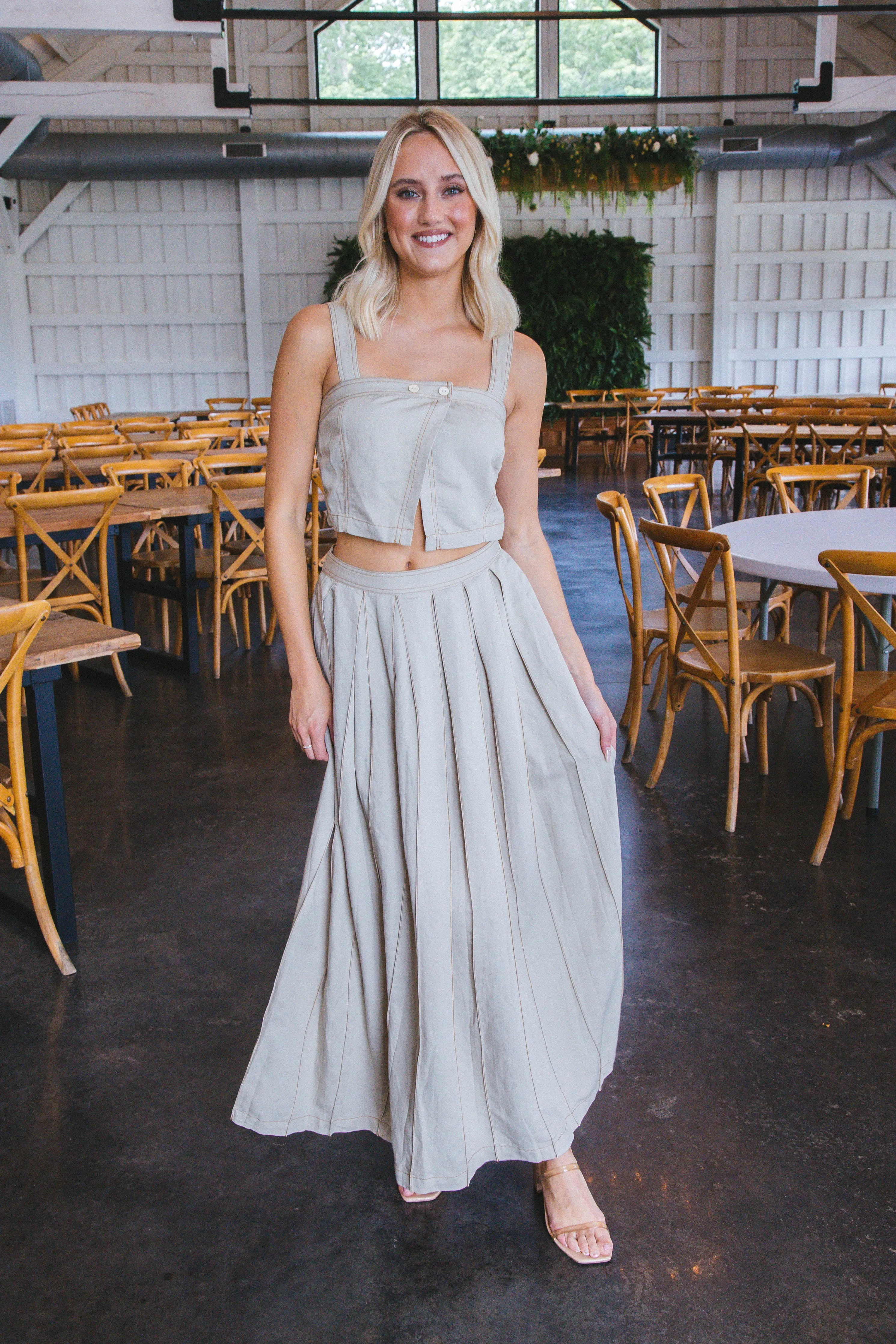 Brielle Linen Button Crop Top, Khaki sold by North & Main Clothing Company product image thumbnail 3