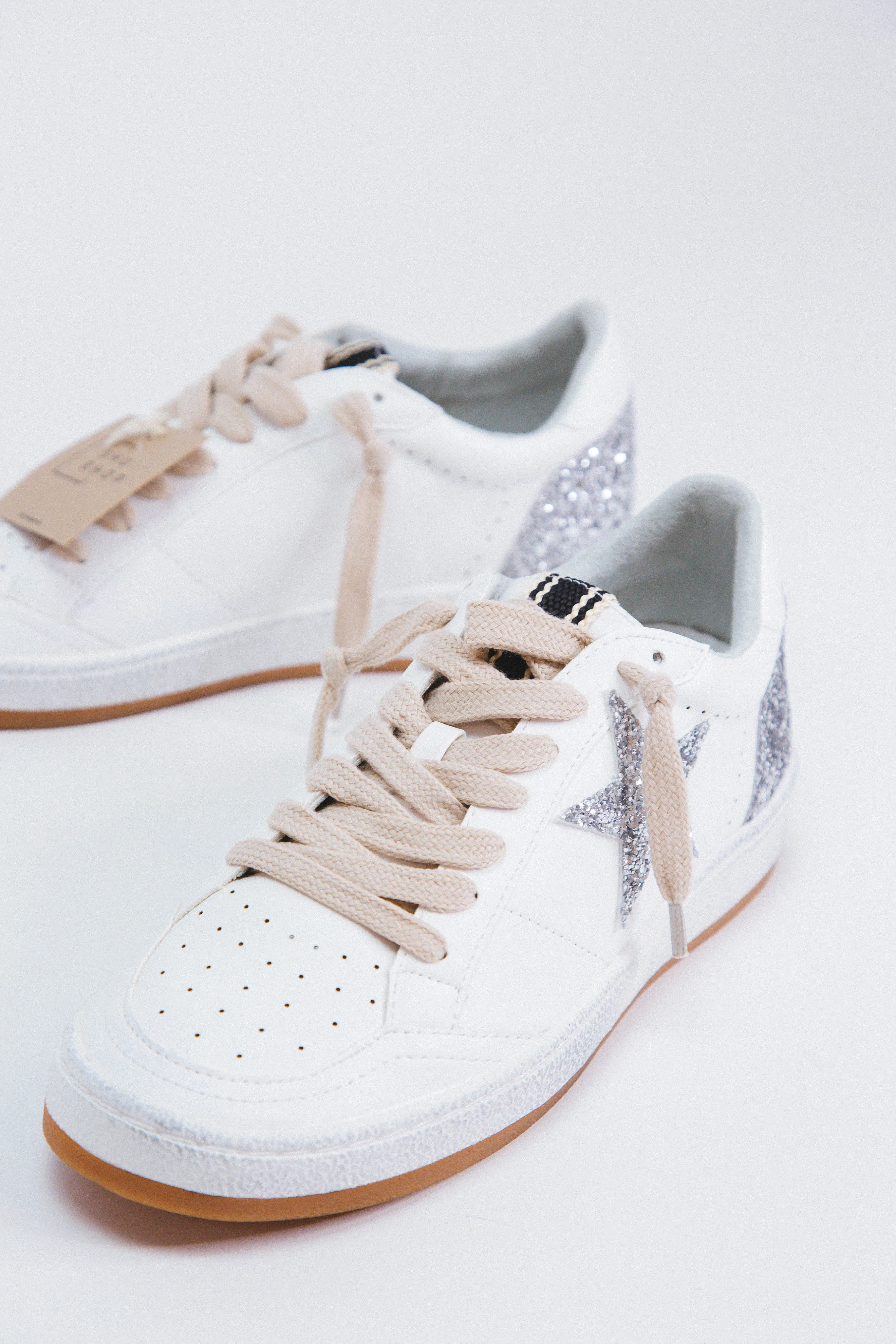 Paz Retro Sneaker, White | SHUSHOP sold by North & Main Clothing Company product image thumbnail 2