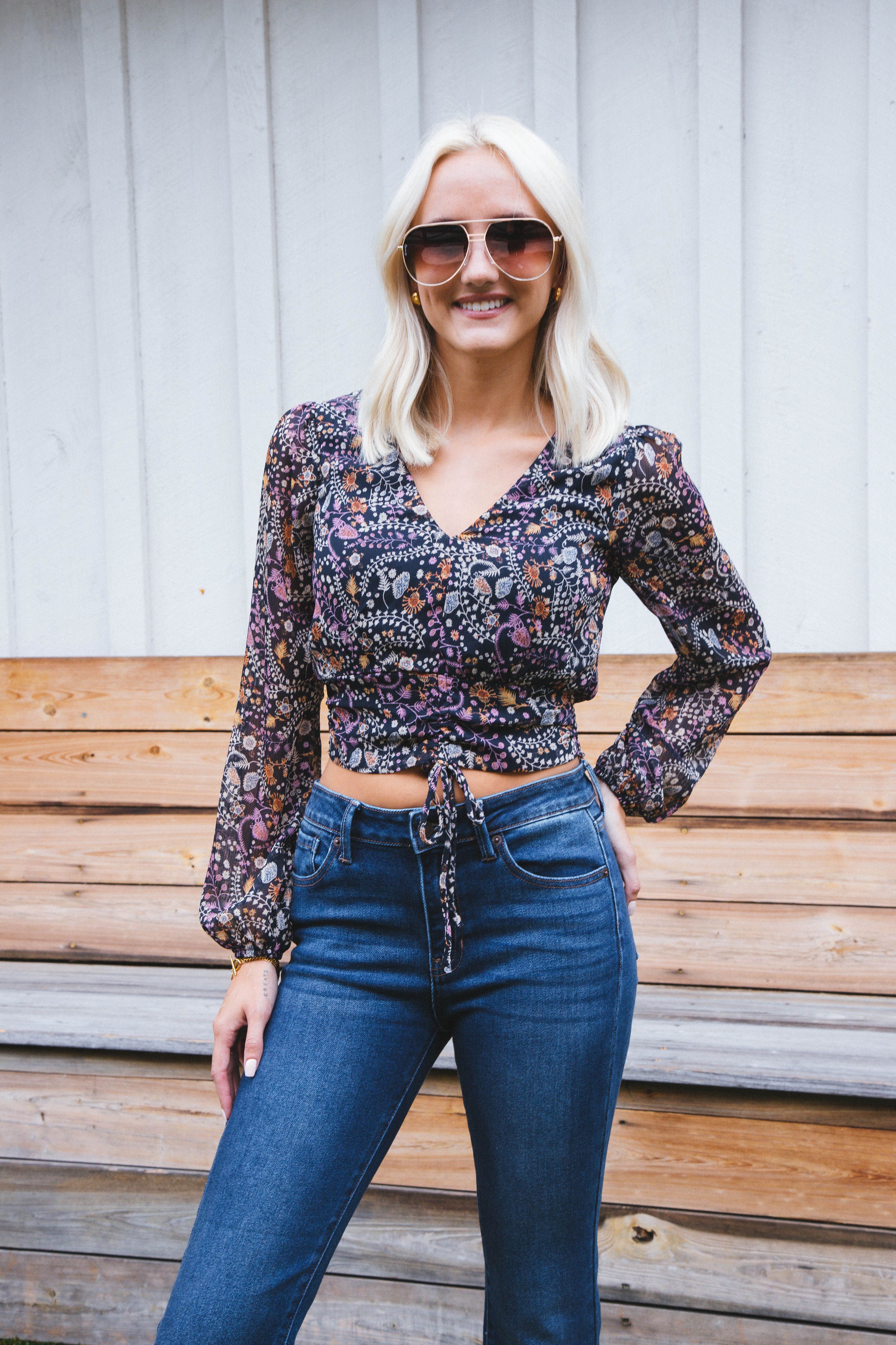 Cece Cropped Blouse, Navy Multi | Sadie & Sage sold by North & Main Clothing Company product image thumbnail 4