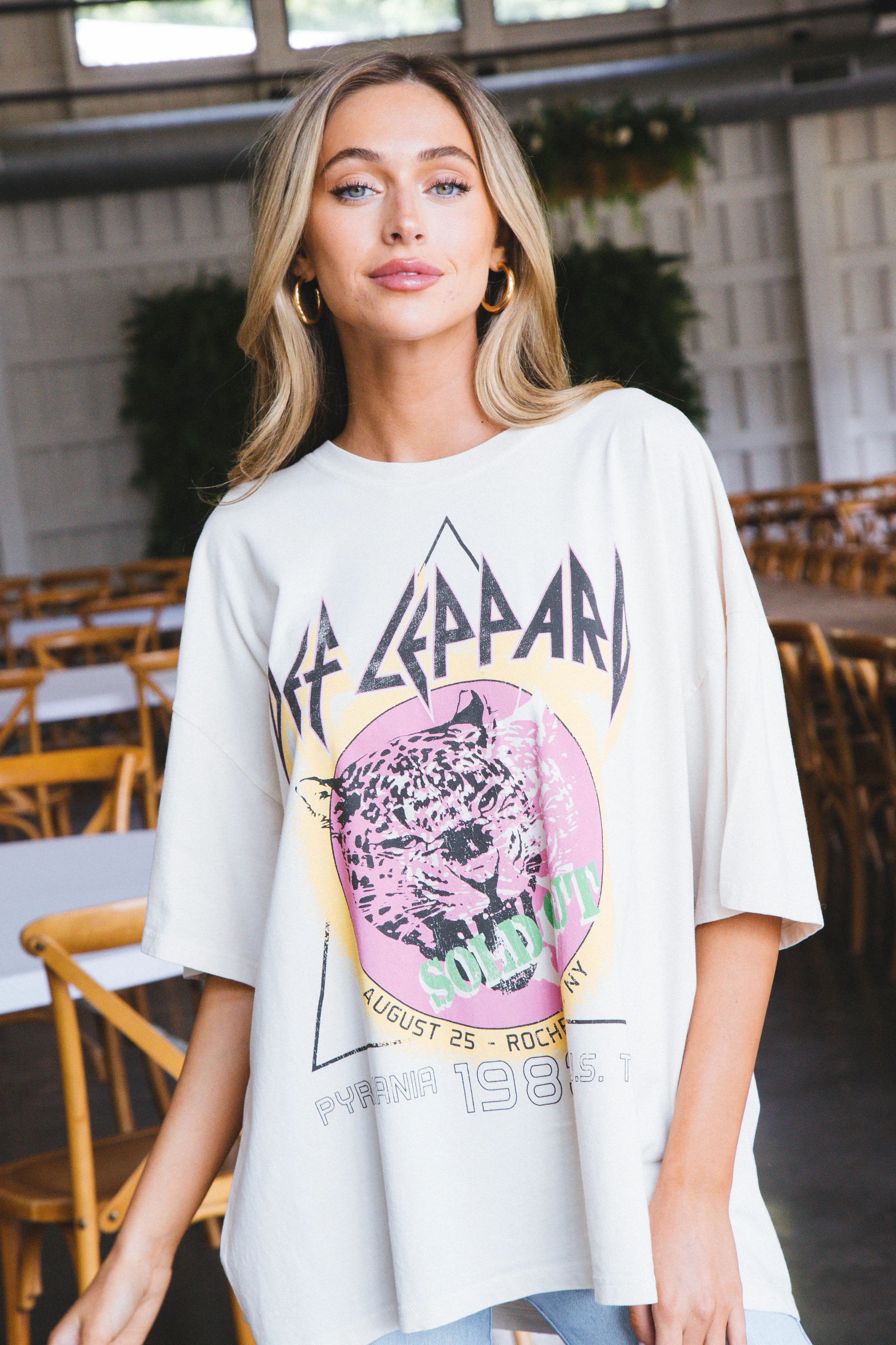 Def Leppard Sold Out 1983 Tee, Dirty White | Daydreamer sold by North & Main Clothing Company product image thumbnail 4
