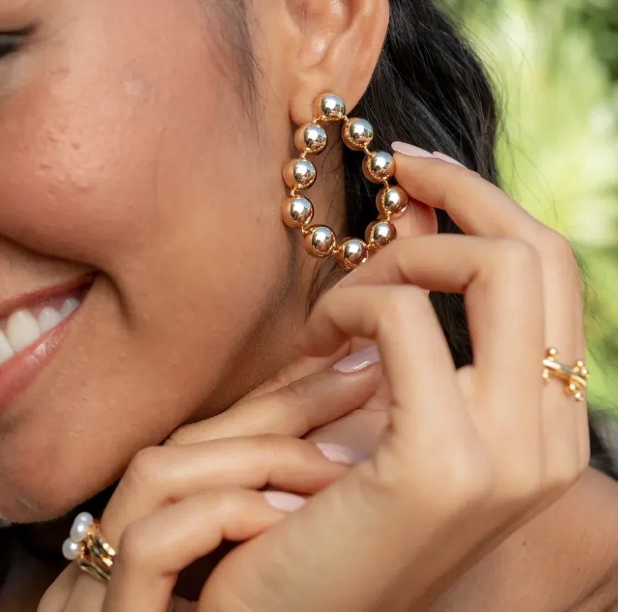 Audriana Oval Earrings | Sahira Jewelry sold by North & Main Clothing Company product image thumbnail 3