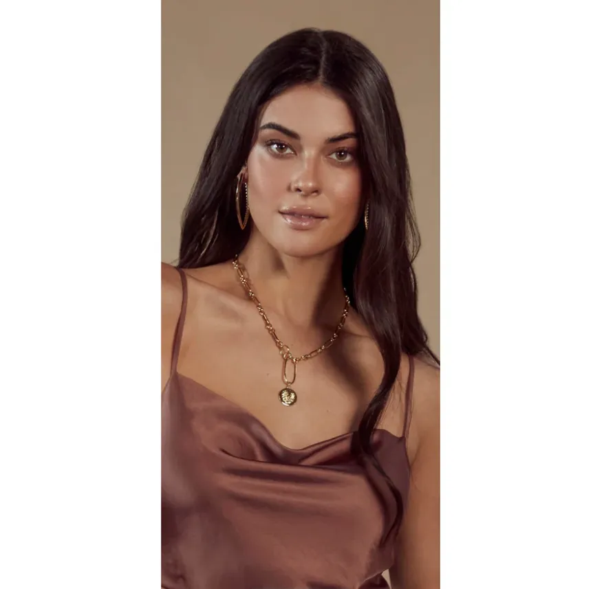 Zoe Lion Medallion Lariat | Sahira Jewelry sold by North & Main Clothing Company product image thumbnail 2