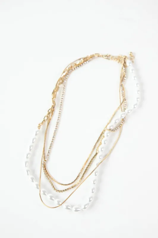 Frida Rhinestone & Pearl Necklace, Gold made by Wall to Wall