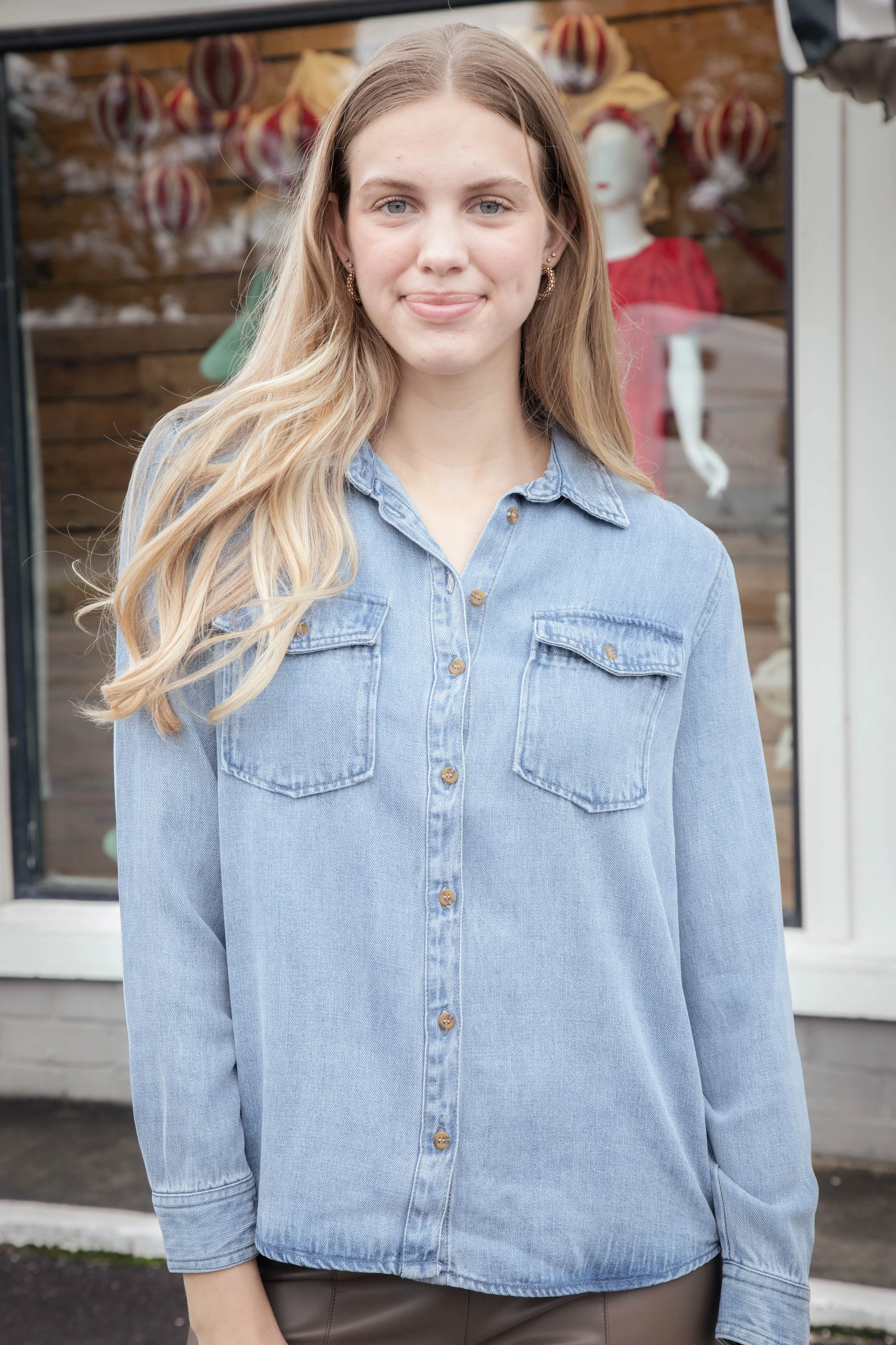 William Button Down Denim Shirt, Light Skyfall | Velvet Heart sold by North & Main Clothing Company product image thumbnail 4