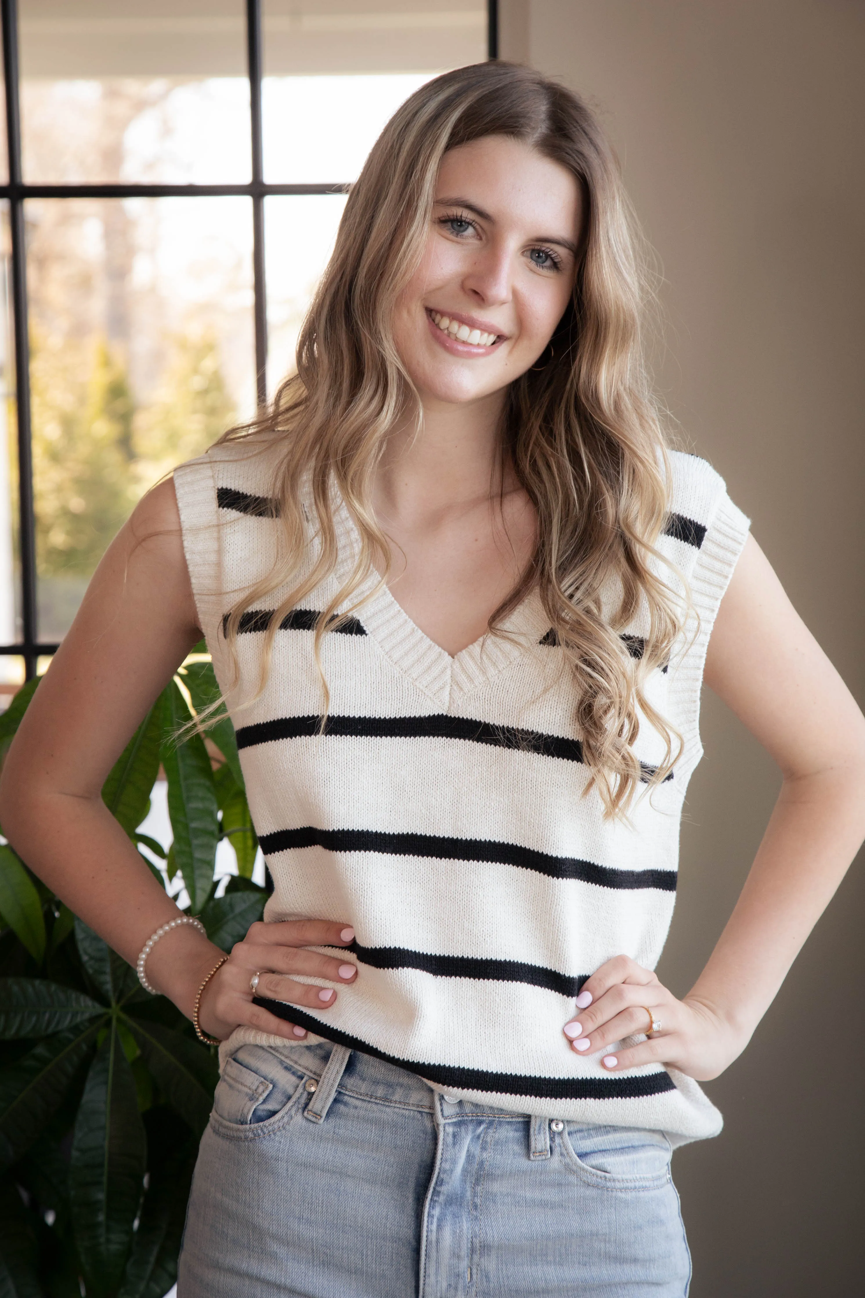 BF Sweater Vest, Chalk/Black | Sanctuary sold by North & Main Clothing Company product image thumbnail 3