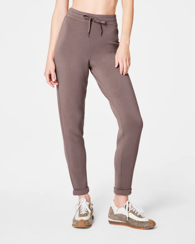 Airessentials Tapered Pant, Smoke | SPANX sold by North & Main Clothing Company