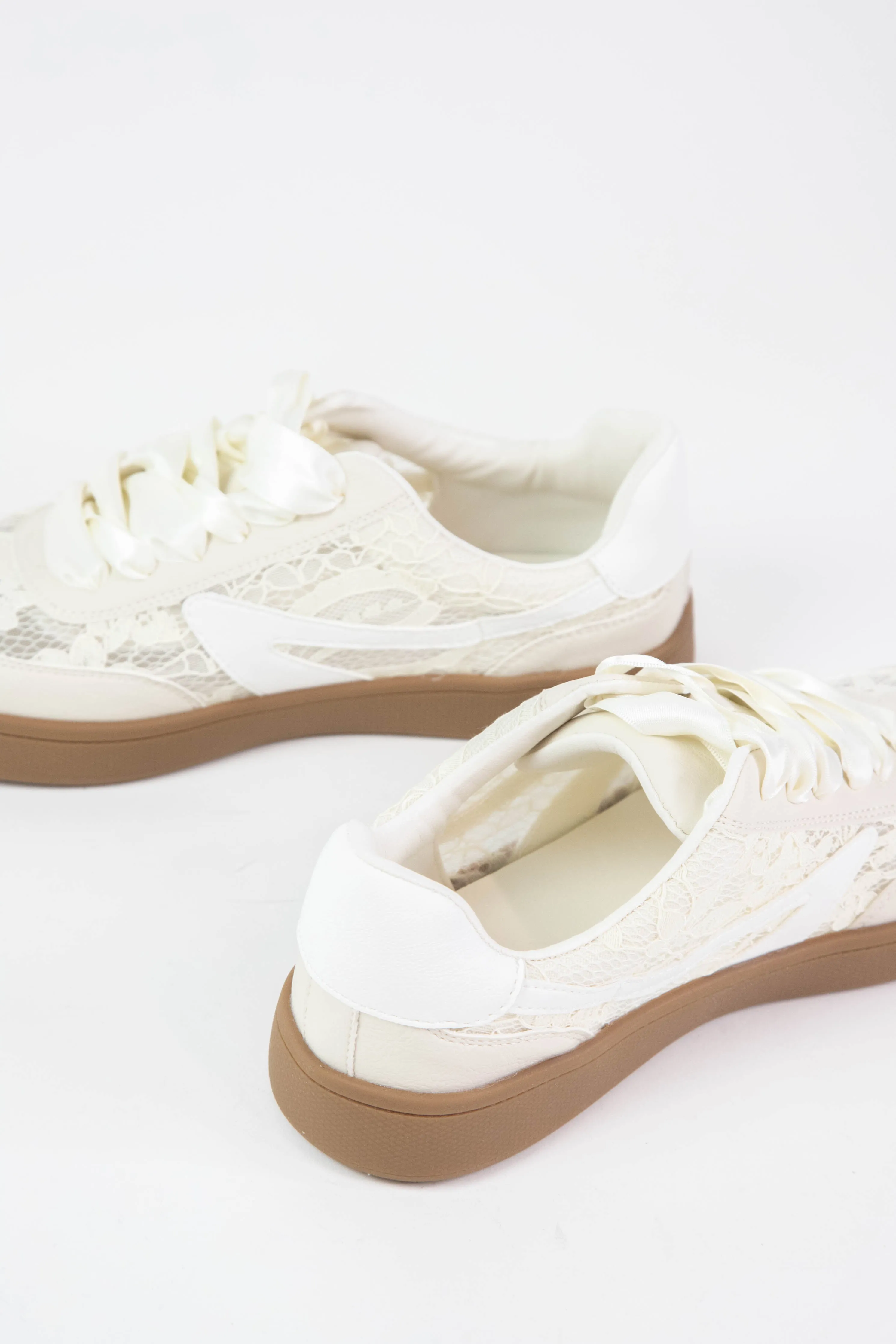 Voyage Classic Low Top Sneaker, Ivory Lace | DV by Dolce Vita sold by North & Main Clothing Company product image thumbnail 2