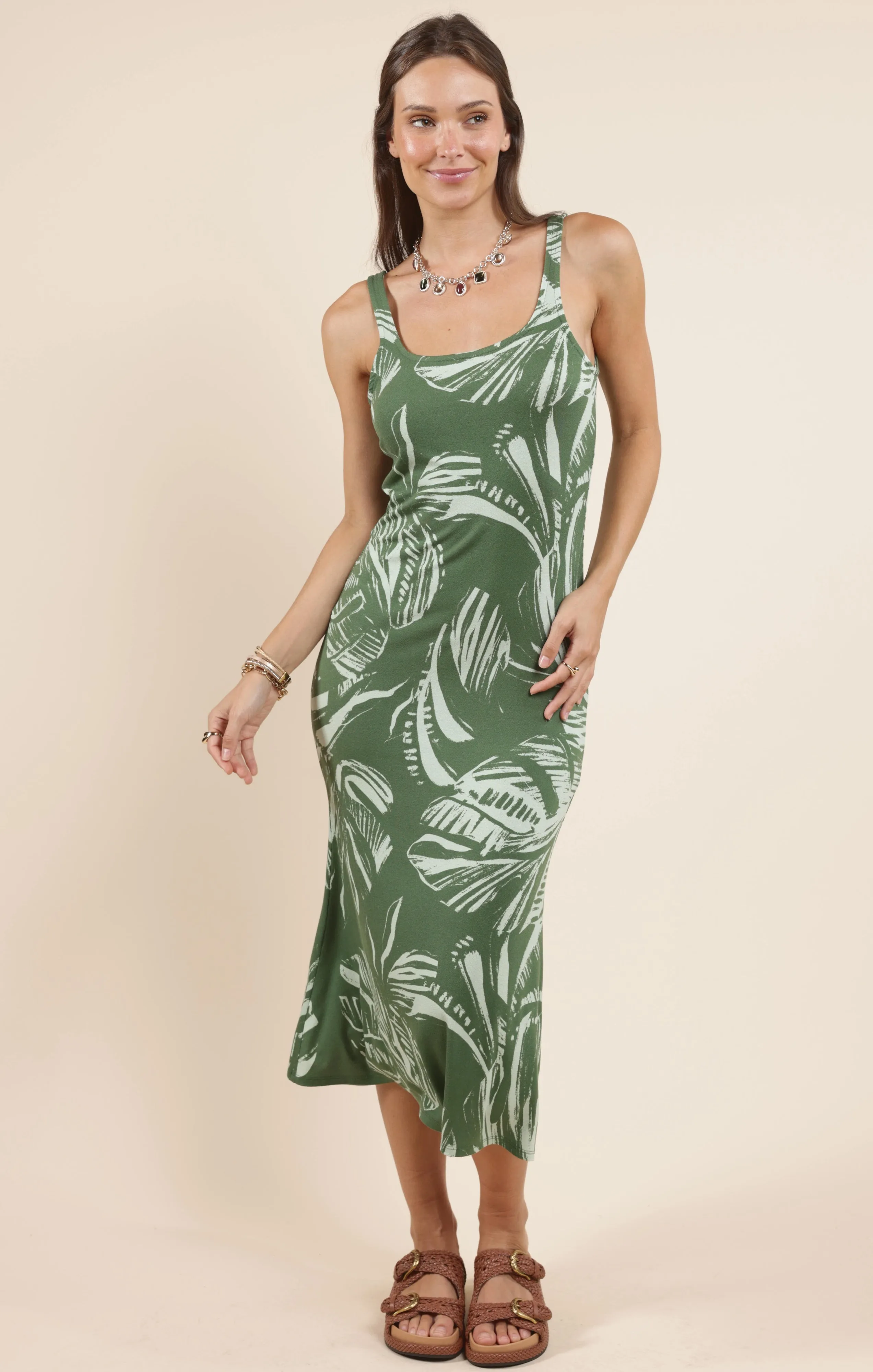 Prosper Scoop Neck Breezy Dress, Green Multi | Sadie & Sage sold by North & Main Clothing Company product image thumbnail 4