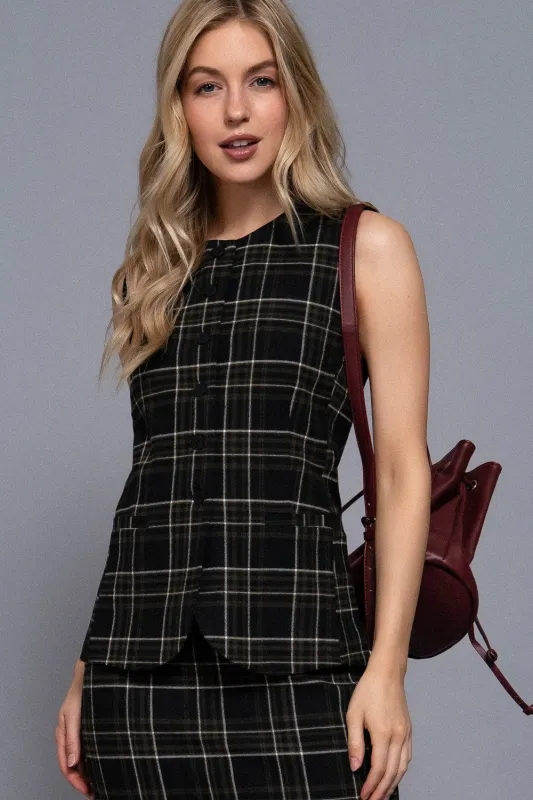 Winslow Check Woven Vest, Black/White made by Active Basic