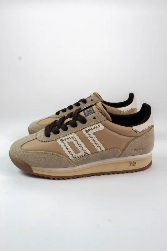 Jogger Sporty Vintage Sneaker, Beige Milk Coffee | Back 70 sold by North & Main Clothing Company