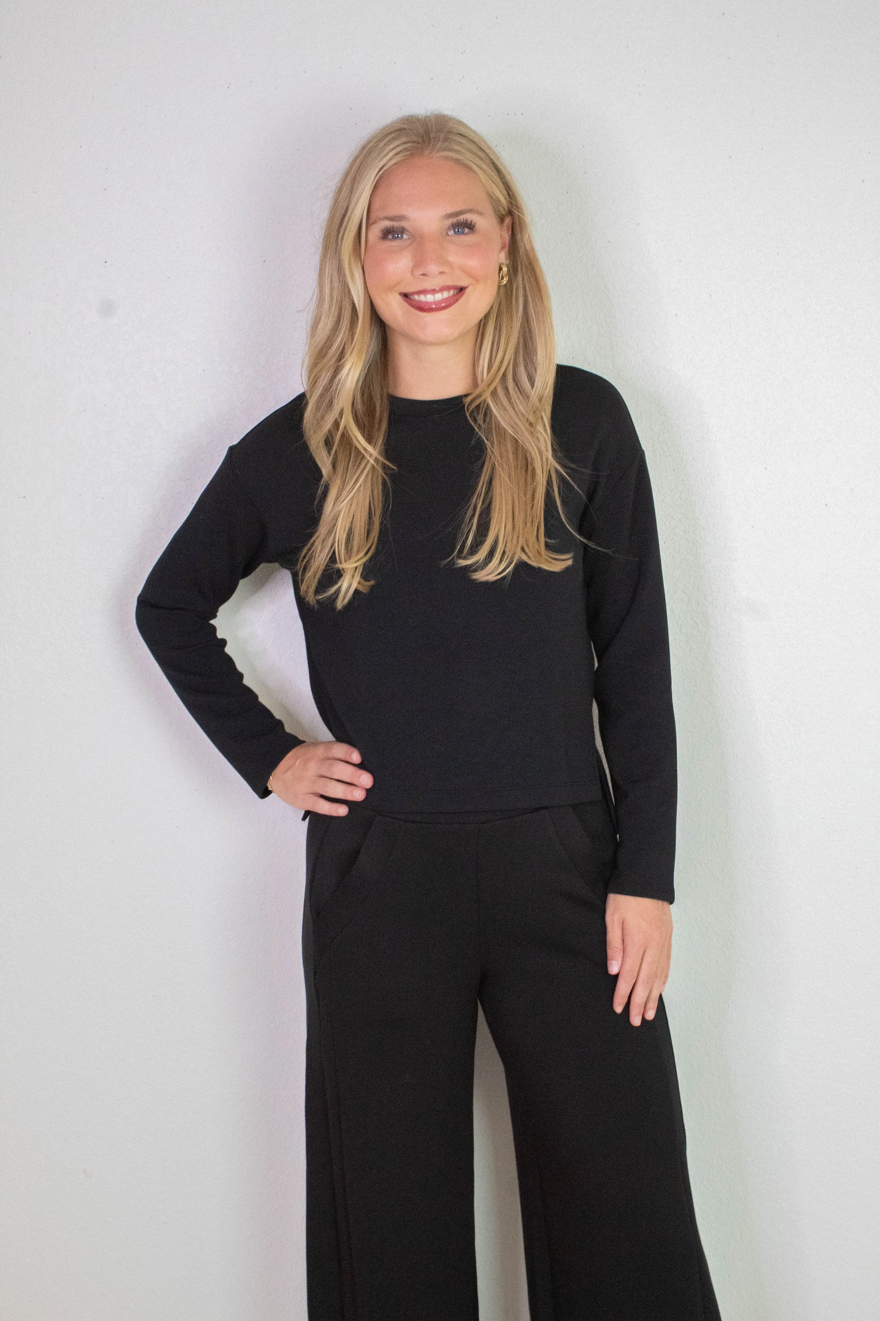 Airessentials Side Slit Top, Very Black | SPANX sold by North & Main Clothing Company