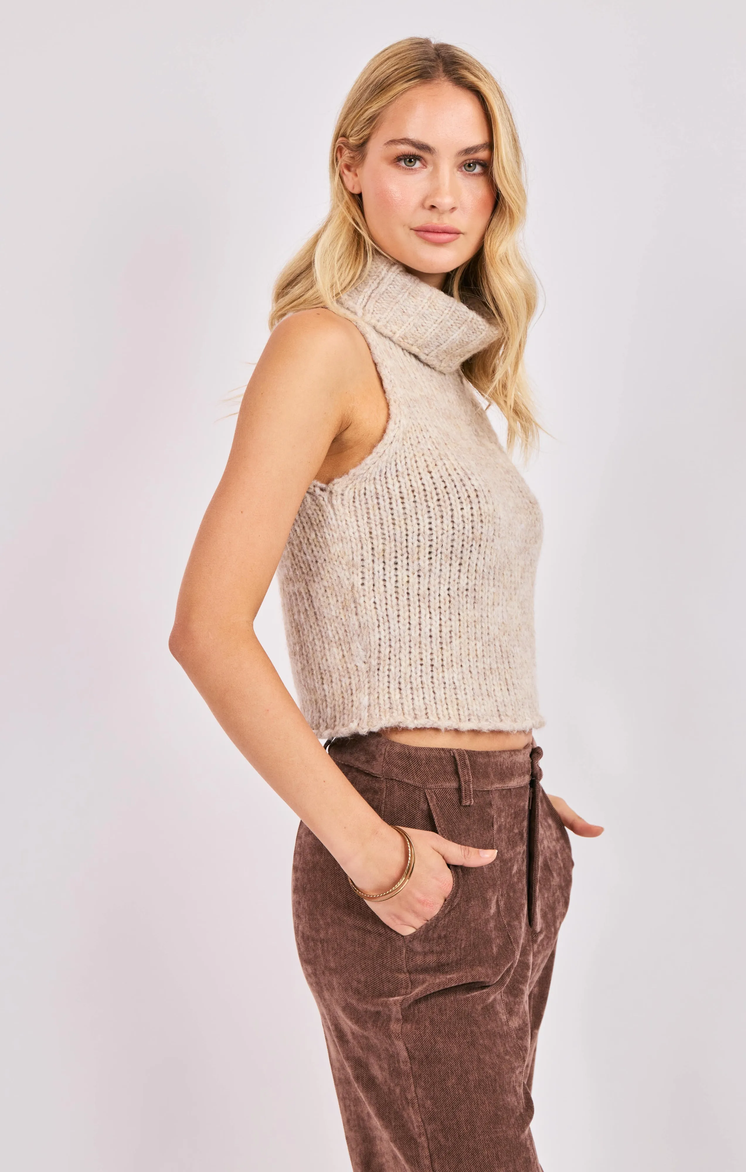 Saylor Turtleneck Sleeveless Sweater, Oatmeal | Sadie & Sage sold by North & Main Clothing Company product image thumbnail 2
