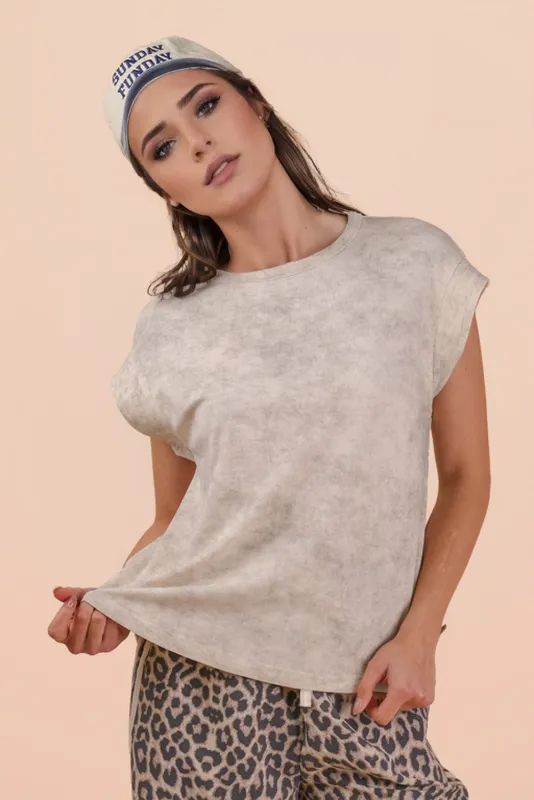 Nina Washed Tee, Cream made by Very J