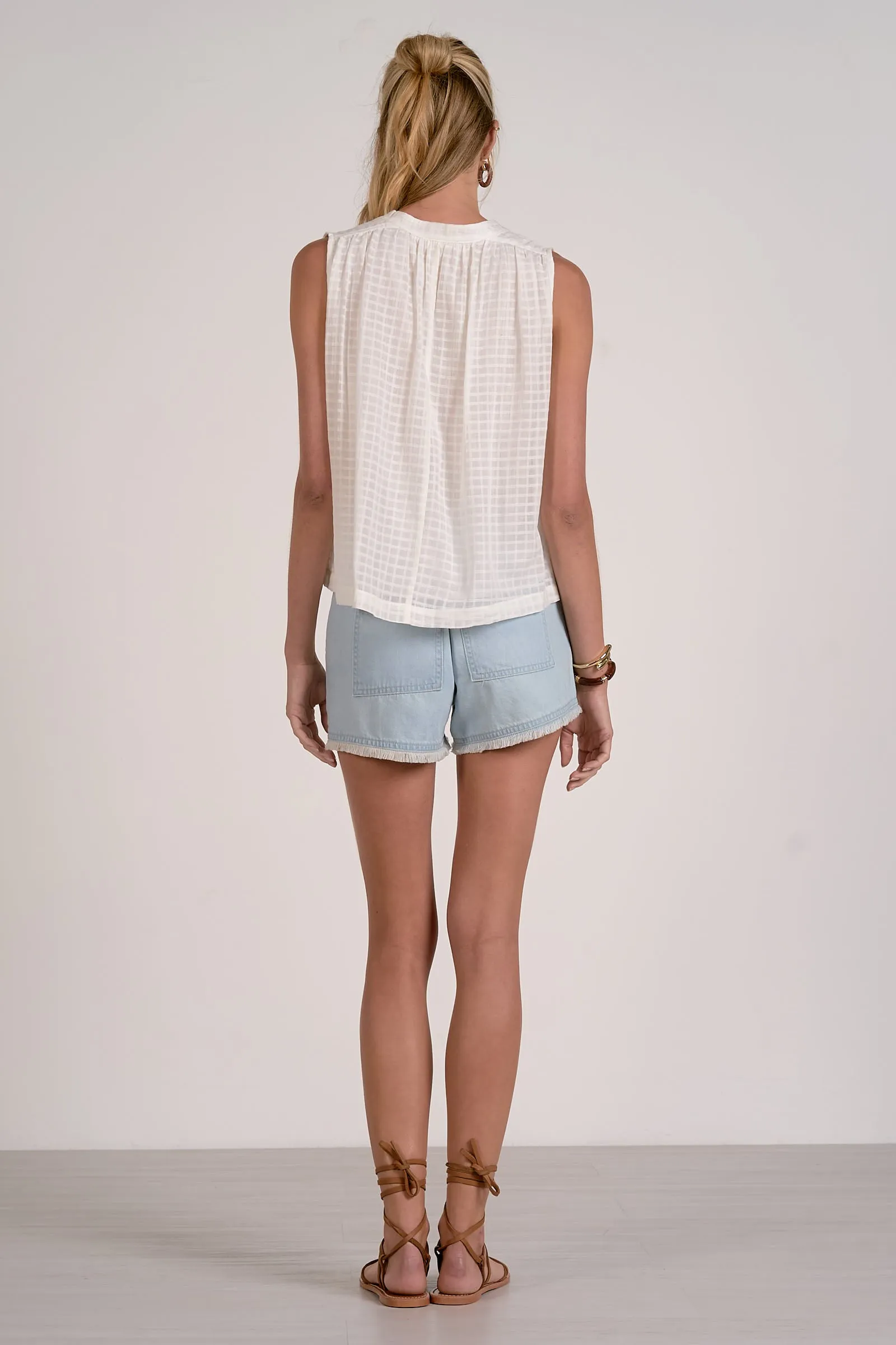 Indy Sleeveless Top, Off White | Elan sold by North & Main Clothing Company product image thumbnail 2