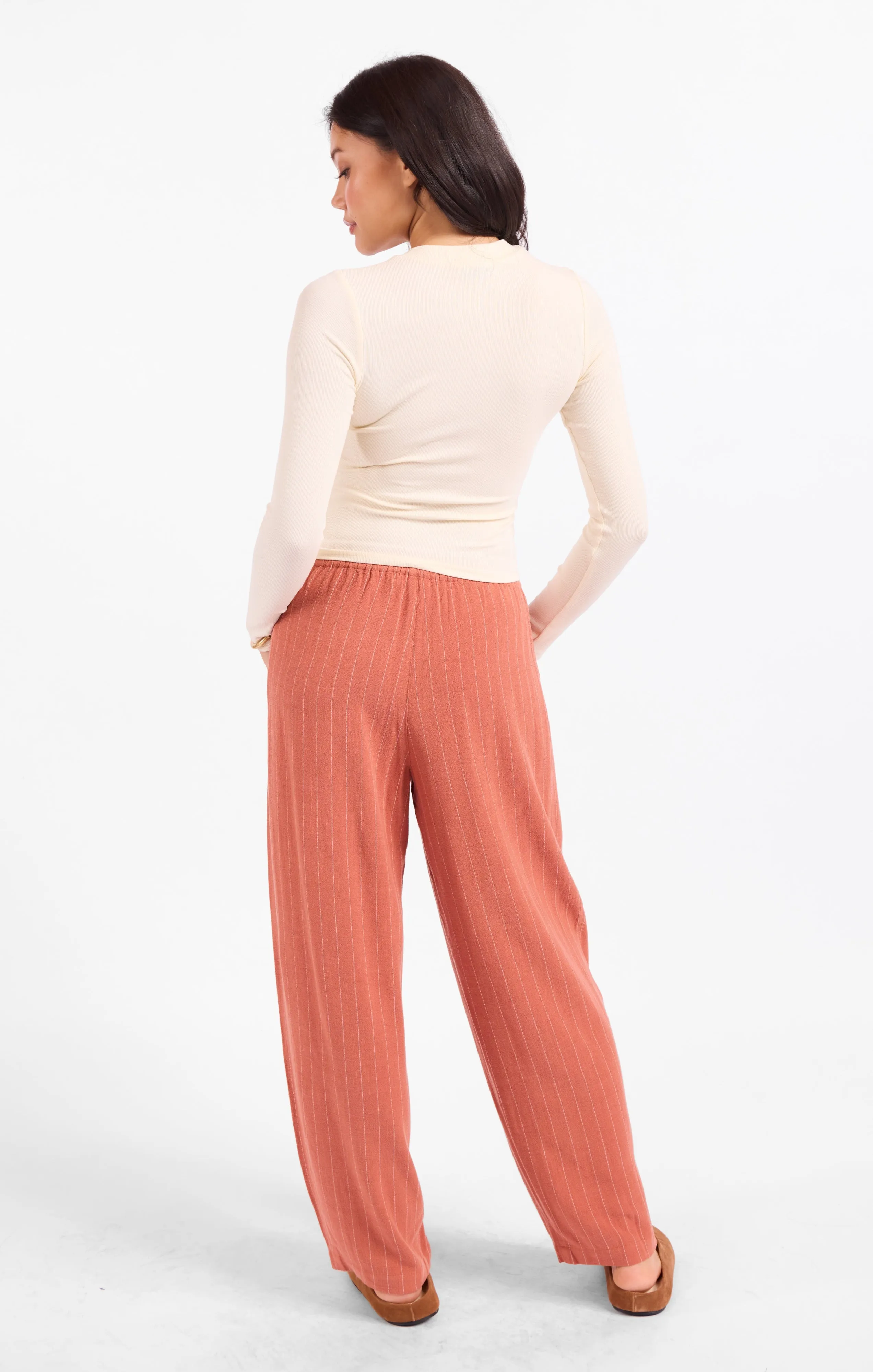 Ronan Crewneck Top, Cream | Sadie & Sage sold by North & Main Clothing Company product image thumbnail 3
