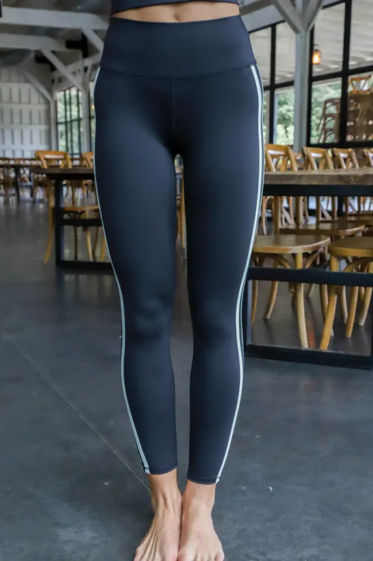 On Rotation 7/8 Legging, Black | Z Supply sold by North & Main Clothing Company