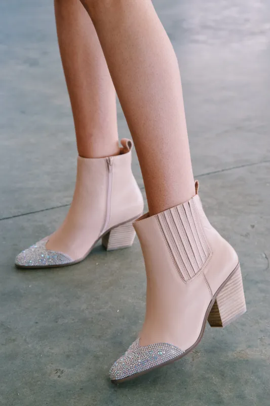 Blake Western Bootie, Natural | Matisse sold by North & Main Clothing Company