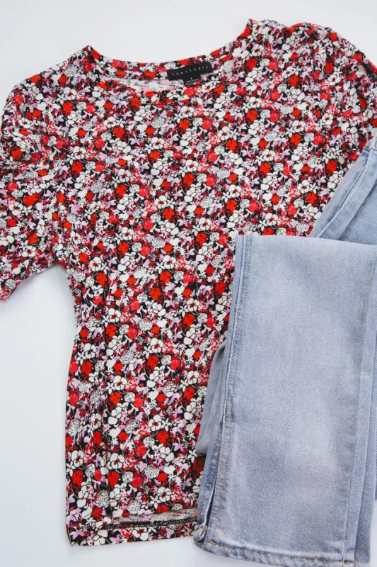 Peek A Boo Tee, Flower Bath | Sanctuary sold by North & Main Clothing Company