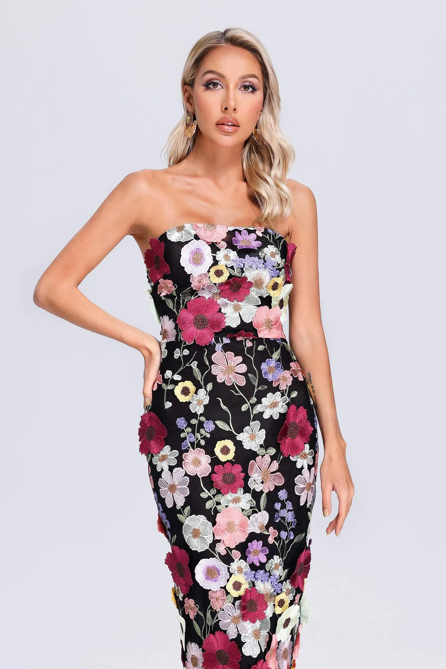 Sindi Floral Embroider Tube Midi Dress, L sold by Bella Barnett product image thumbnail 2