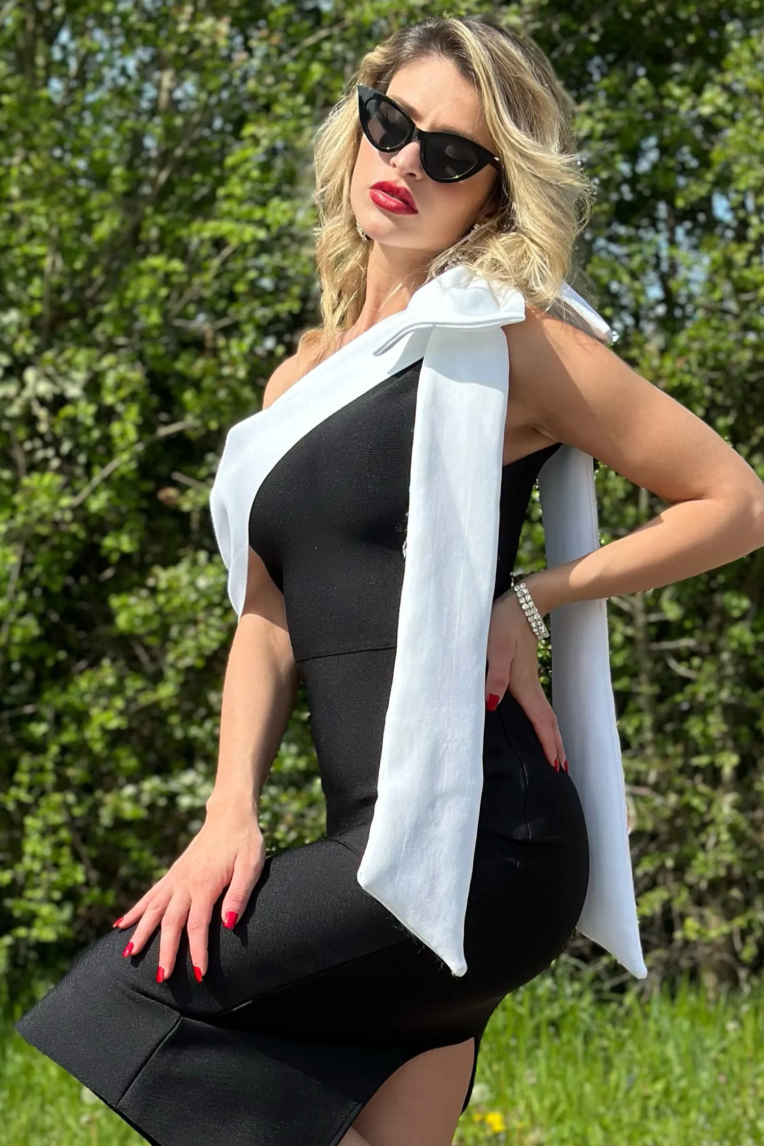 Drape One Shoulder Midi Bandage Dress - Black, M sold by Bella Barnett