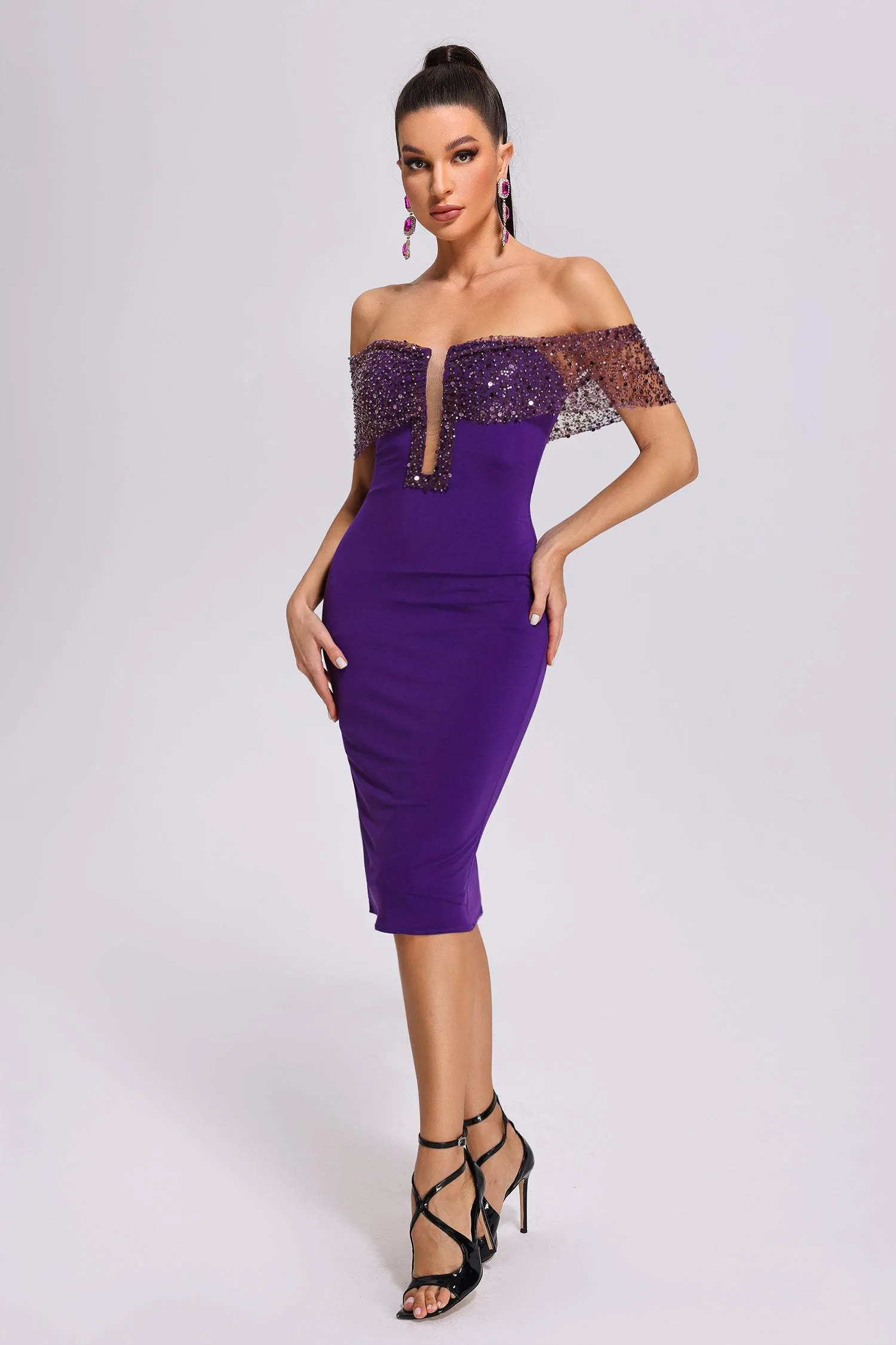 Giselle Off Shoulder Bandage Midi Dress, M sold by Bella Barnett
