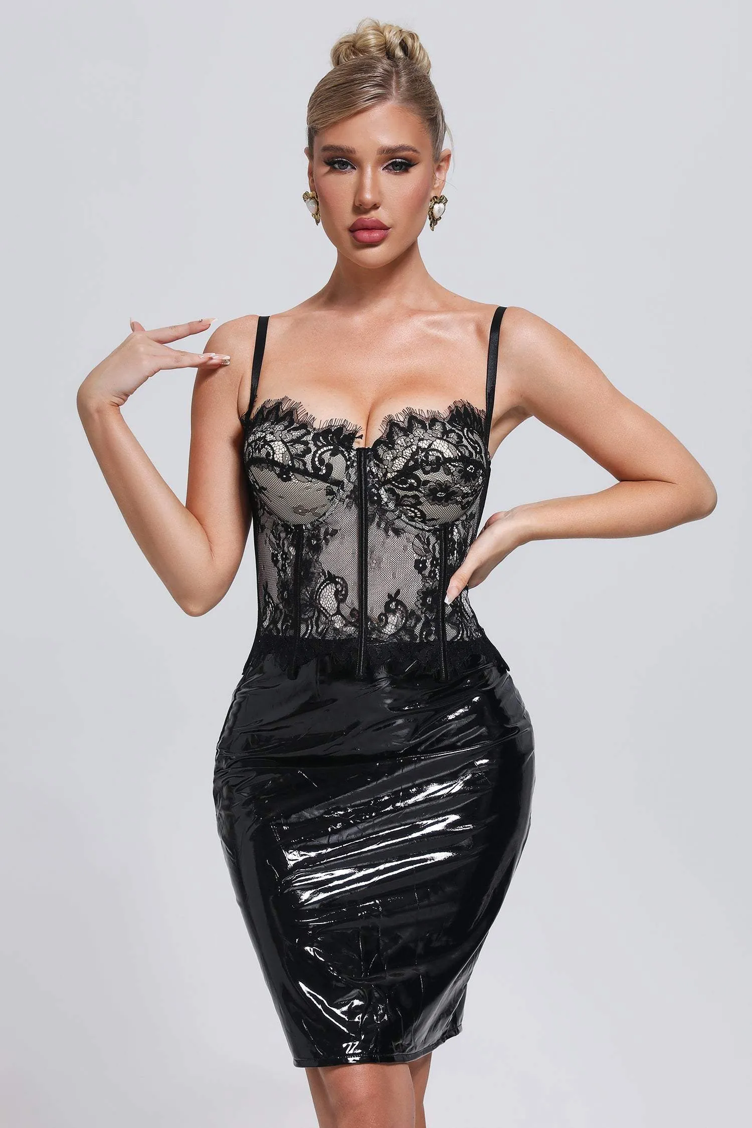 Mota Lace Top, M sold by Bella Barnett