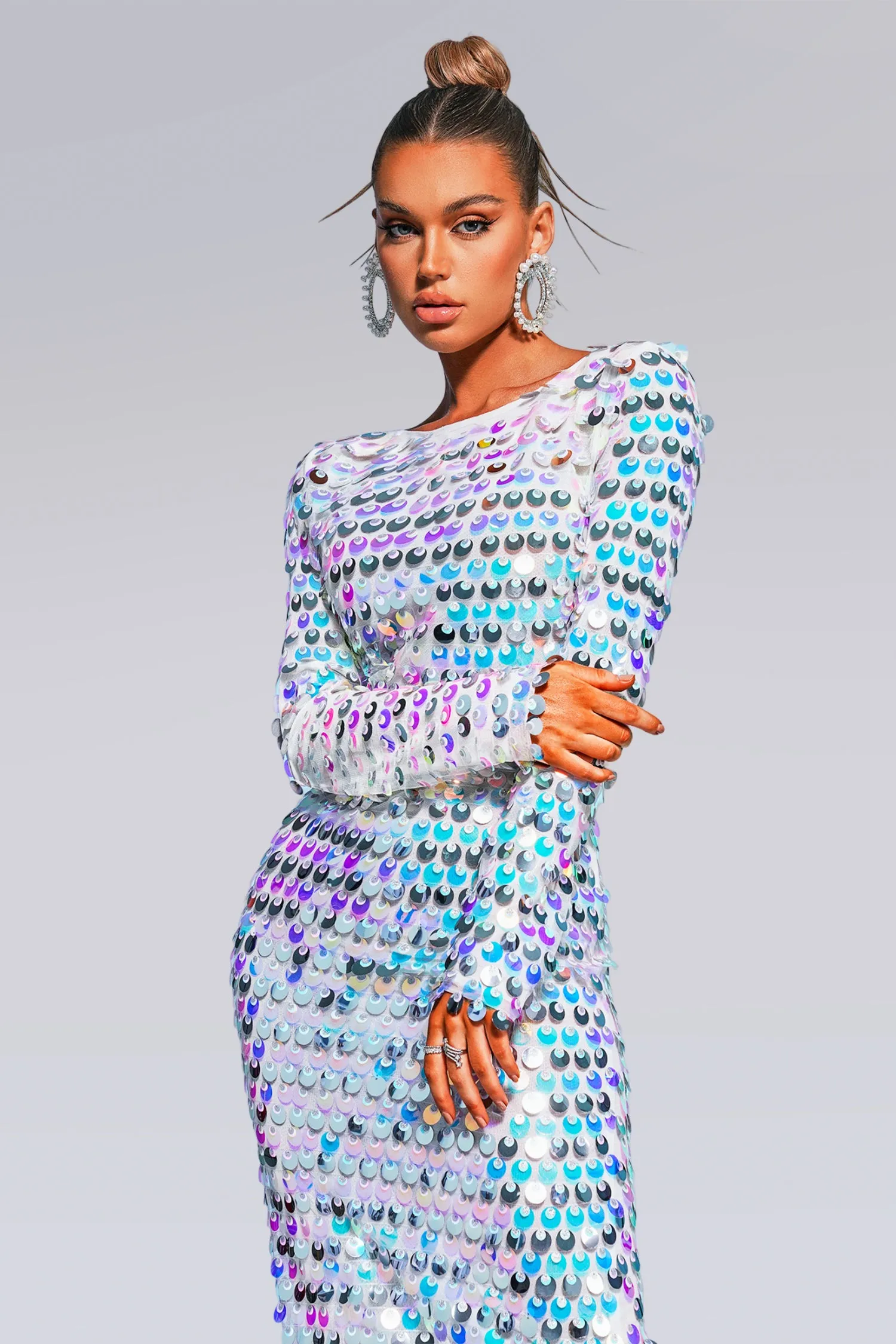 Gerianna Sequin Backless Maxi Dress, M sold by Bella Barnett product image thumbnail 2