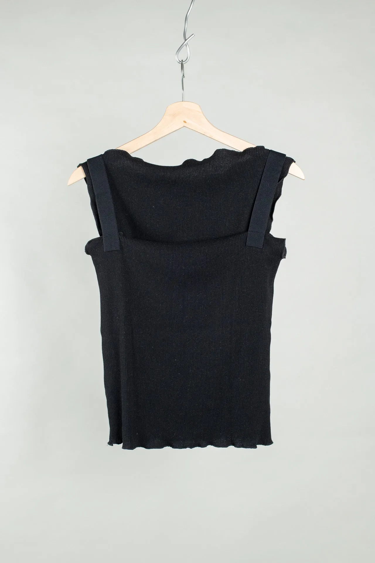 Lud Top sold by grays toronto