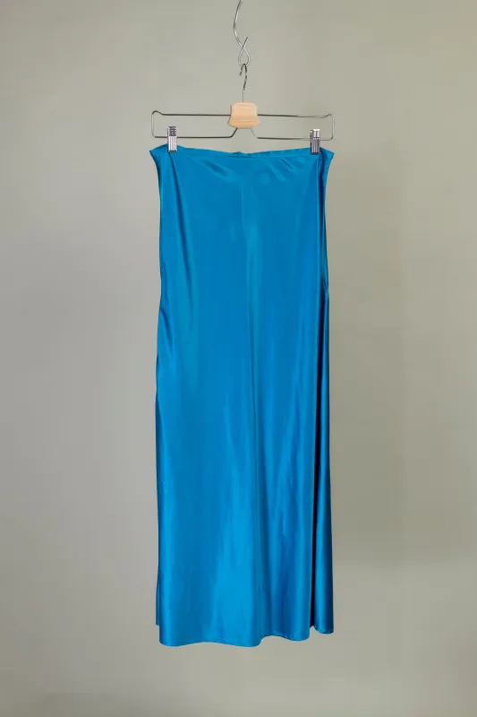Dydine Fitted Skirt - Ecovero Satin sold by grays toronto